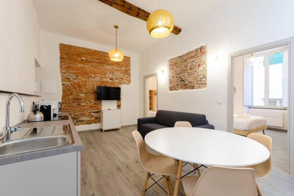 Castelli'S Apartments Campo 12 Genoa Luaran gambar