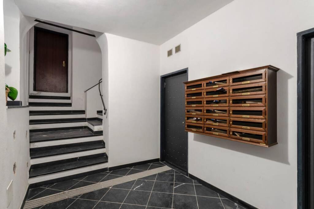Castelli'S Apartments Campo 12 Genoa Luaran gambar